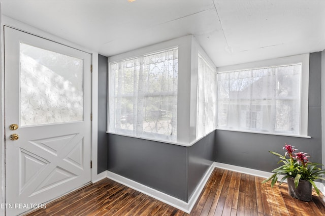 2214 Lincoln St, Knoxville, TN 37920 - view of sunroom
