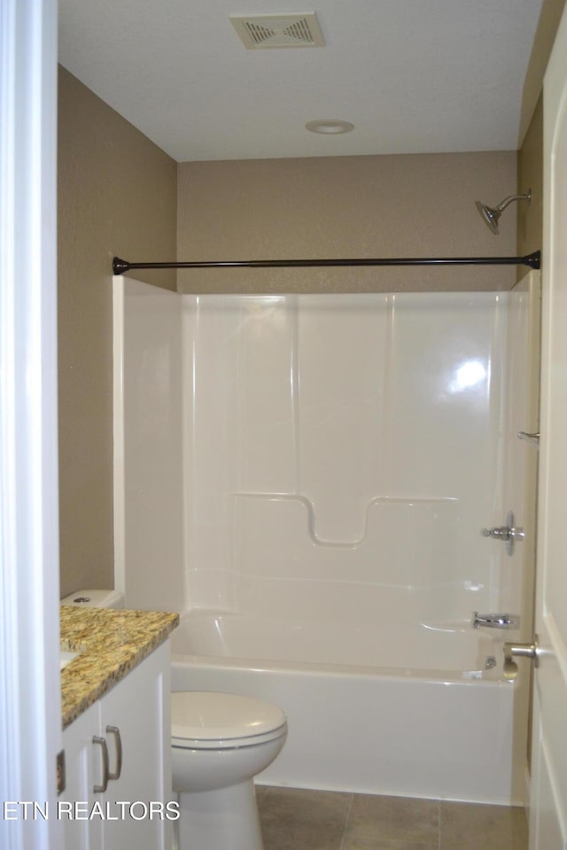 1382 Pilgrim Dr, Grimsley, TN 38565 - full bath featuring toilet, washtub / shower combination, visible vents, and tile patterned flooring