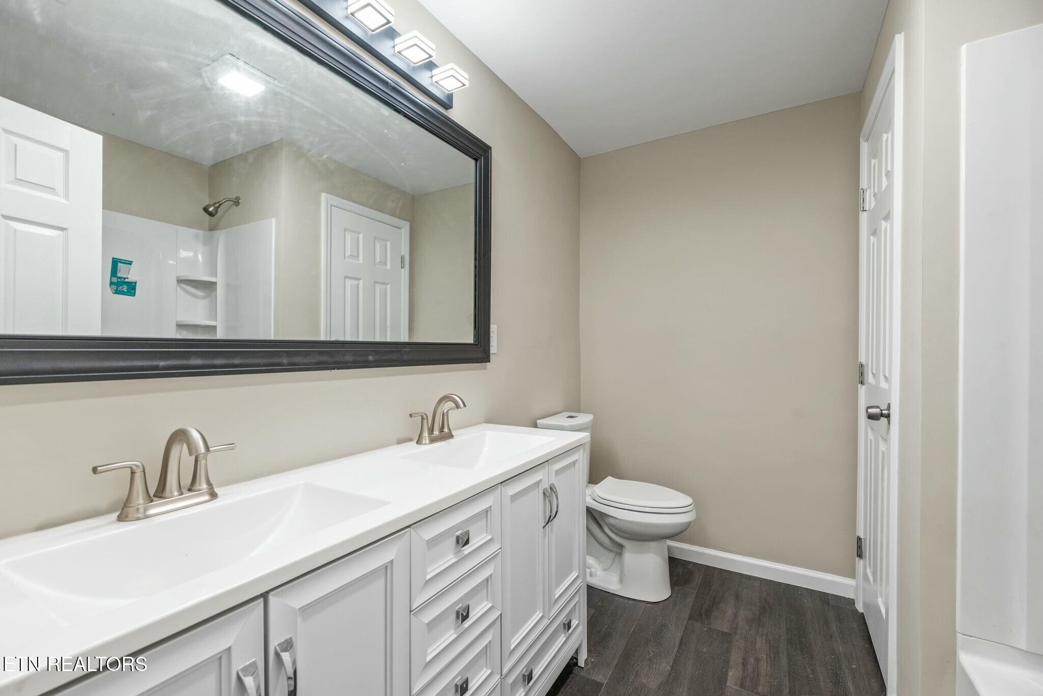 909 Dartmouth Rd, Knoxville, TN 37914 - photo 32