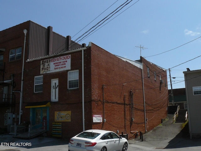 130 Main St, New Tazewell, TN 37825 - photo 3