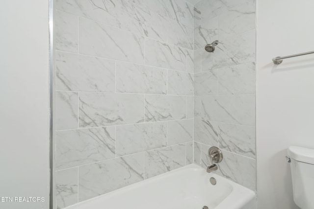 full bath featuring toilet and bathtub / shower combination