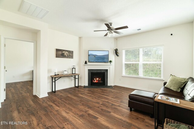 1133 Beacon Rd, Sevierville, TN 37876 - living area with dark wood-style floors, visible vents, and ceiling fan