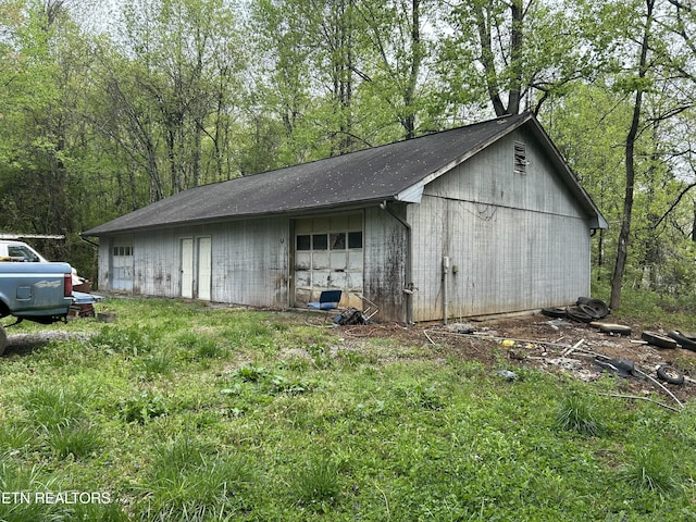view of outdoor structure