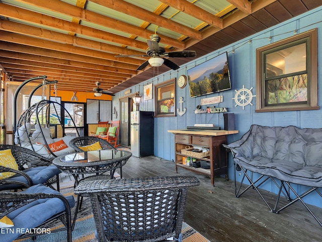 view of sunroom / solarium