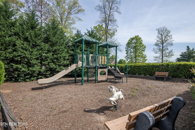 3630 Lashbrooke Way, Louisville, TN 37777 - photo 11