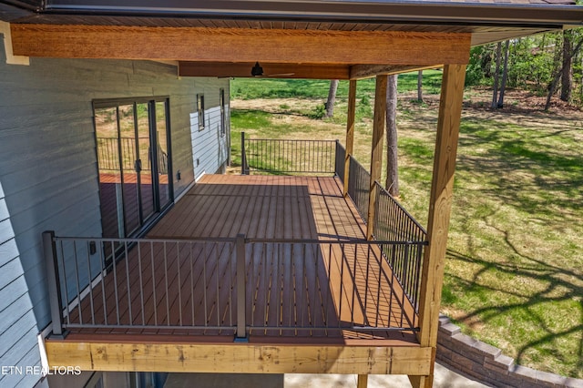 322 Fairway Dr, Dandridge, TN 37725 - wooden deck featuring a yard