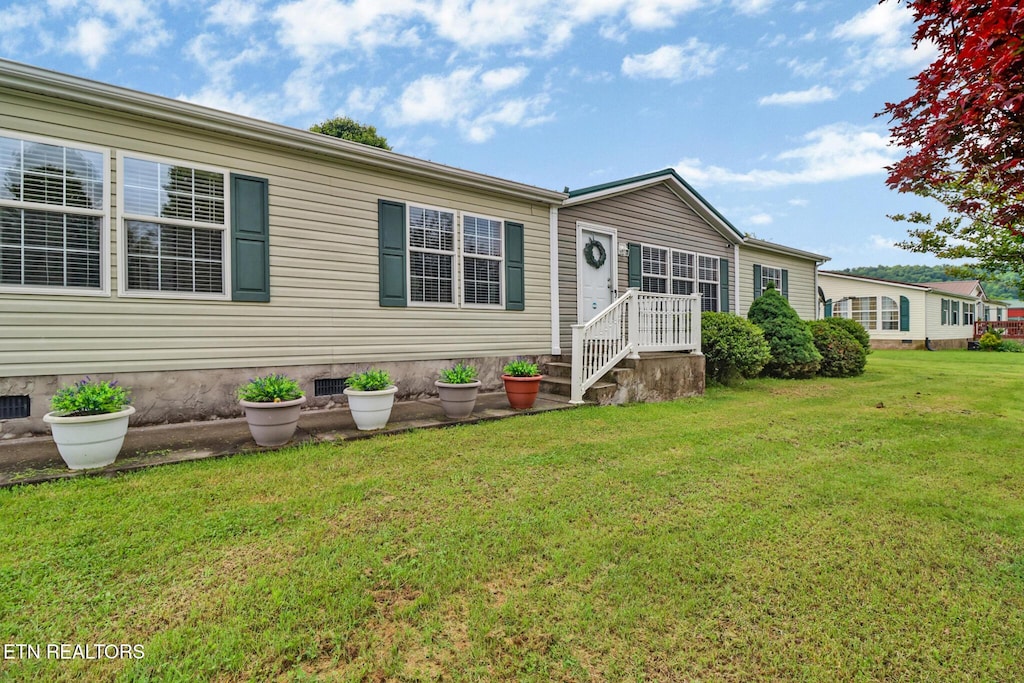2206 Binginham, Sevierville, TN 37876 - back of property with a yard