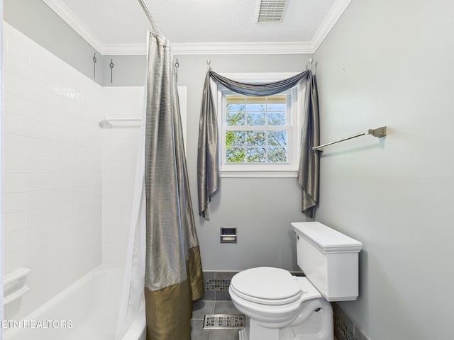 bathroom featuring shower / bathtub combination with curtain, visible vents, crown molding, and toilet