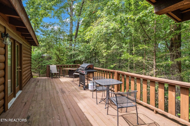 deck with grilling area