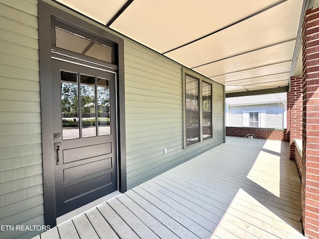 304 Broad St, Sweetwater, TN 37874 - view of wooden deck