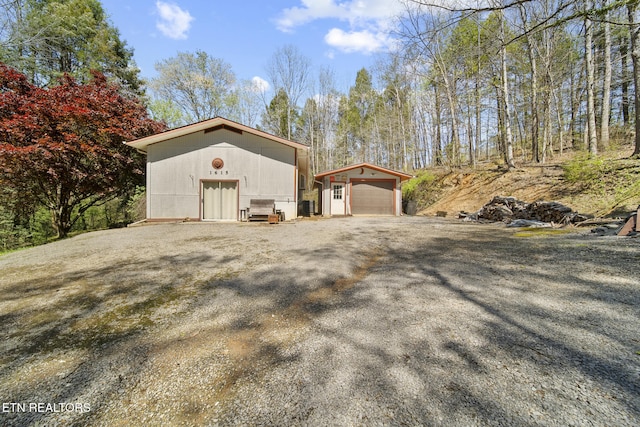1615 Upper Middle Creek Rd, Sevierville, TN 37876 - exterior space featuring aphalt driveway