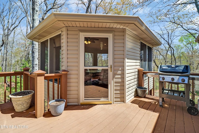 10 Claremont Cir, Fairfield Glade, TN 38558 - view of outdoor structure with an outdoor structure