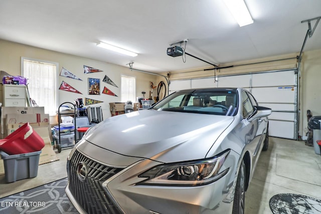10 Claremont Cir, Fairfield Glade, TN 38558 - garage with a garage door opener