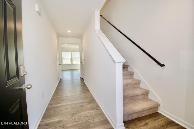 2141 Glen Crk, Knoxville, TN 37924 - interior space with recessed lighting, baseboards, and wood finished floors