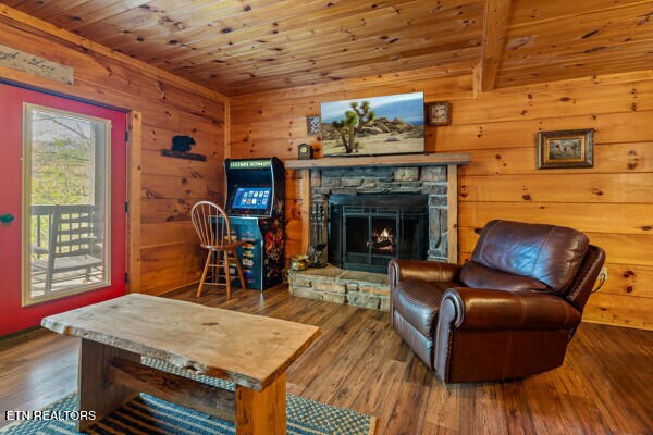 2415 N School House Gap Rd, Sevierville, TN 37876 - photo 14