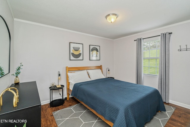 369 Robertsville Rd, Oak Ridge, TN 37830 - bedroom featuring wood finished floors, ornamental molding, and baseboards
