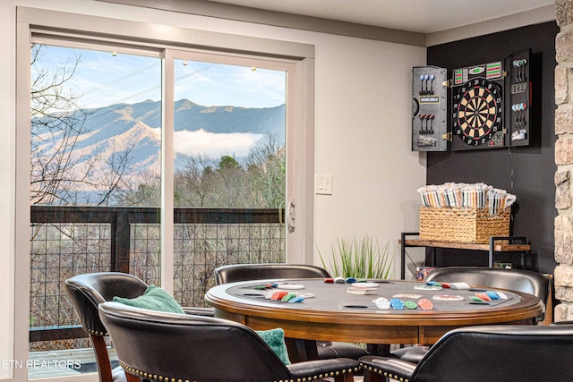 dining area featuring a mountain view