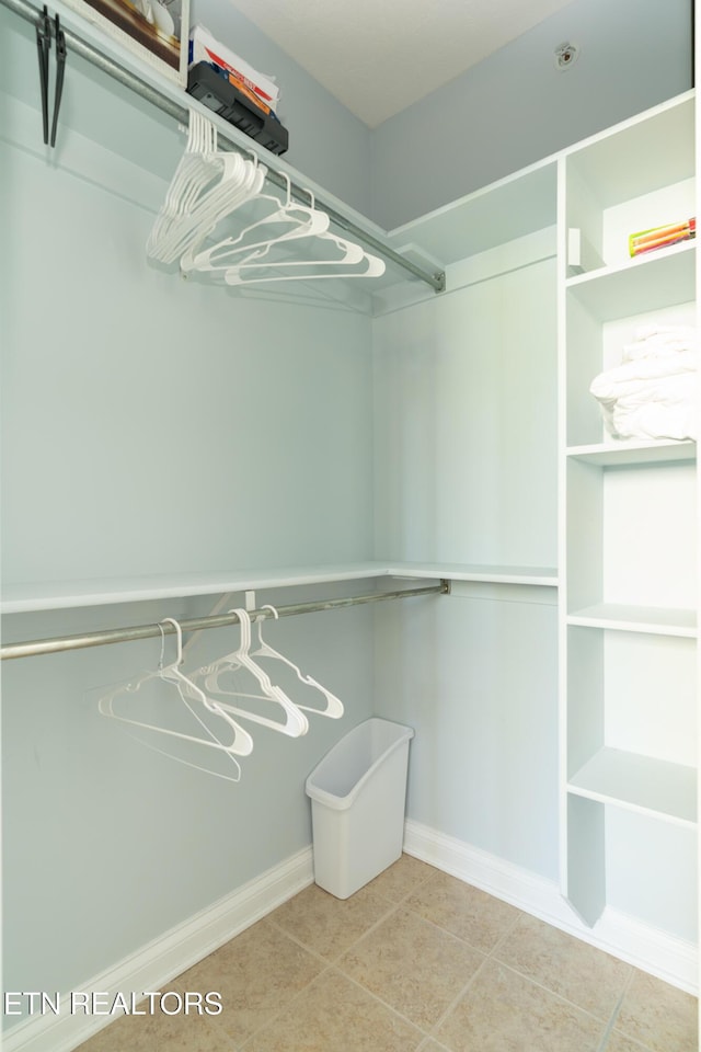 222 Pinnacle Pt, Andersonville, TN 37705 - walk in closet featuring tile patterned flooring