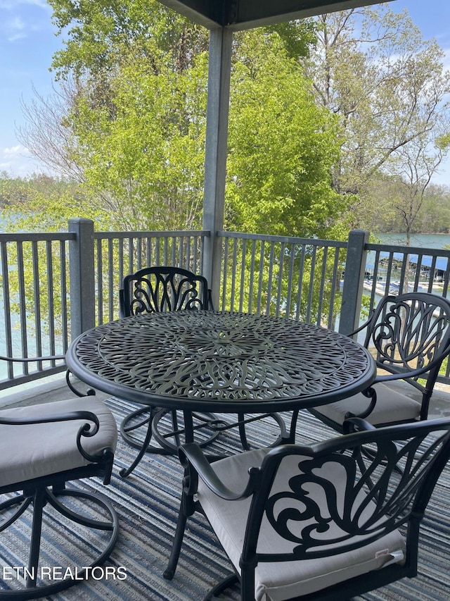 222 Pinnacle Pt, Andersonville, TN 37705 - deck with outdoor dining area
