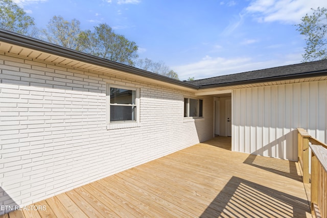 5911 Roberts Rd, Corryton, TN 37721 - view of wooden deck