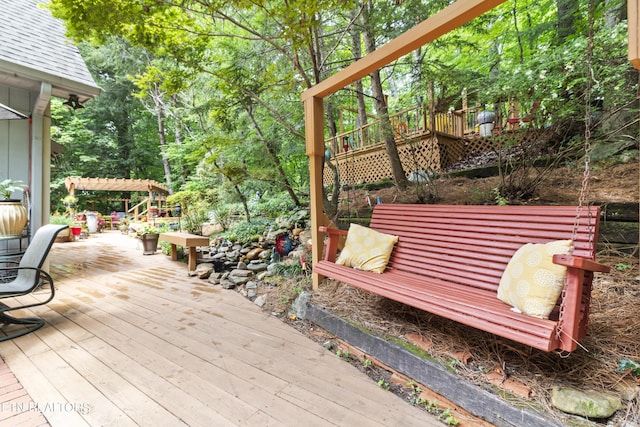 118 Mohawk Rd, Oak Ridge, TN 37830 - view of wooden deck