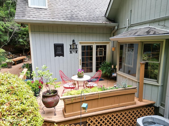118 Mohawk Rd, Oak Ridge, TN 37830 - exterior space with central air condition unit