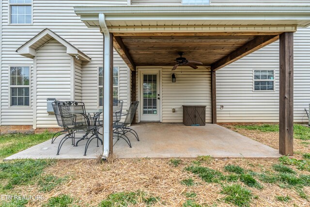 7300 Slippery Rock Ln, Knoxville, TN 37931 - view of patio / terrace with a ceiling fan