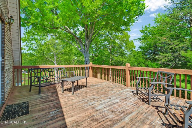 300 Lowe Rd, Huntsville, TN 37756 - view of wooden terrace