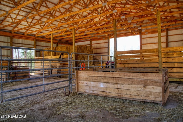 2025 Allardt Tinch Rd, Jamestown, TN 38556 - view of stable