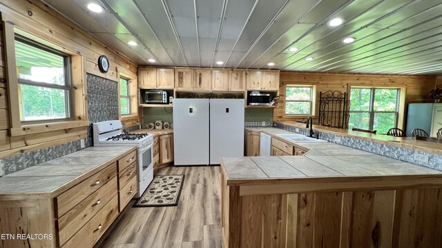 2025 Allardt Tinch Rd, Jamestown, TN 38556 - photo 10