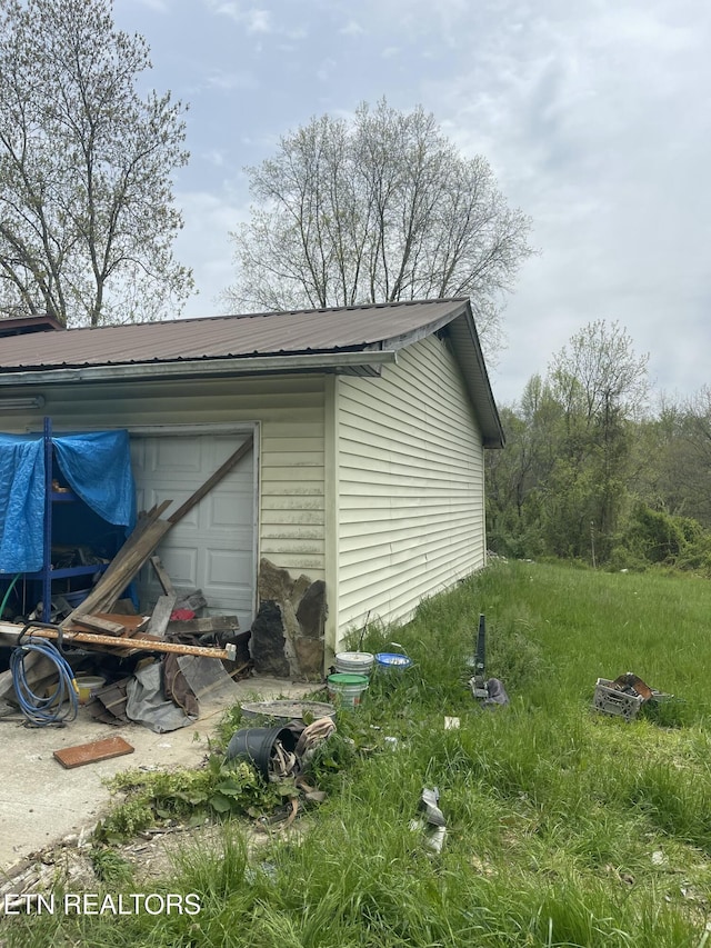 1316 Ditney Trl, Pioneer, TN 37847 - view of outbuilding featuring an outbuilding
