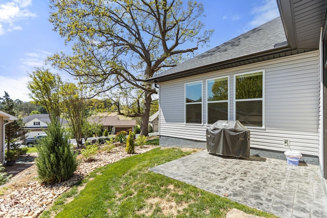 view of yard with a patio