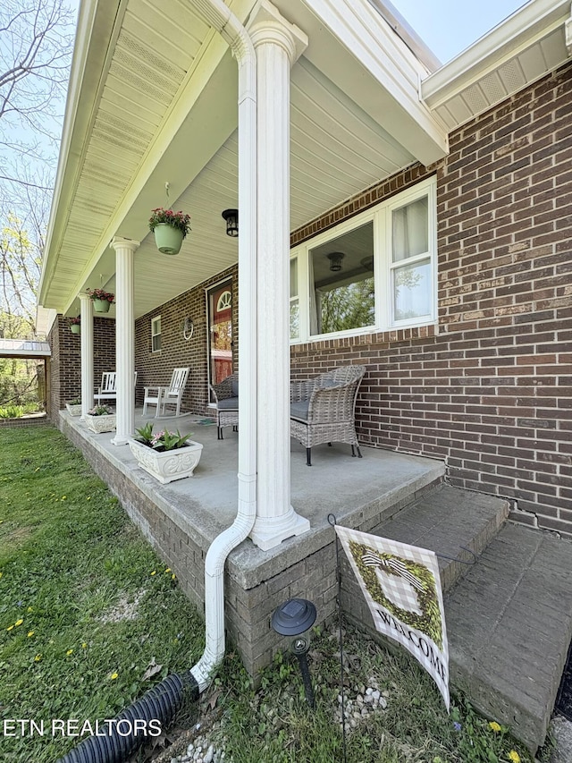 view of patio / terrace with covered porch