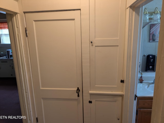 515 N 25th St, Middlesboro, KY 40965 - view of room details