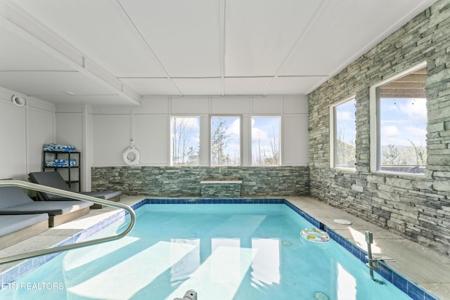 896 Chalet Village Blvd, Gatlinburg, TN 37738 - view of indoor pool