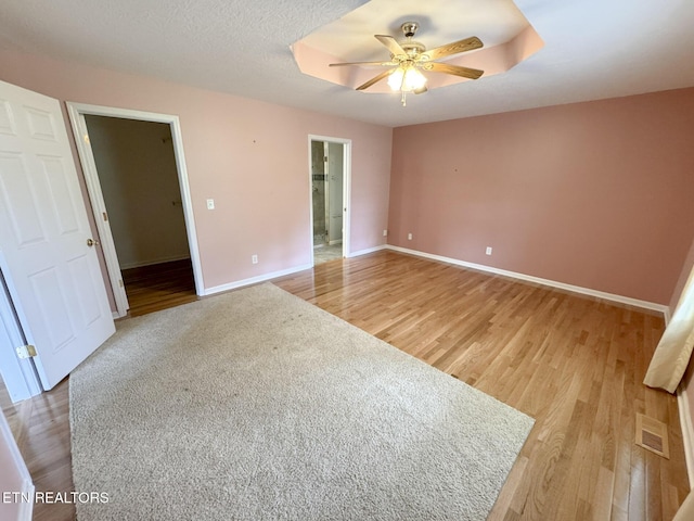 76 Sundrop Ln, Crossville, TN 38571 - spare room featuring ceiling fan and light wood-style flooring