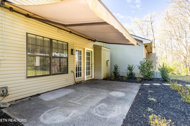 8411 Ivy Green Way, Knoxville, TN 37919 - view of patio with central AC unit