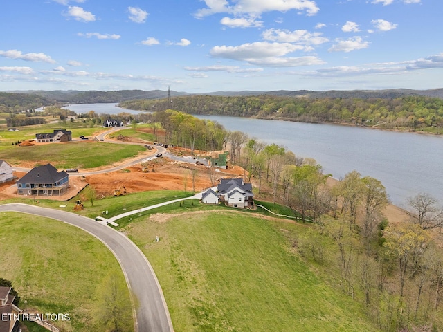 301 River Bank Trl, Loudon, TN 37774