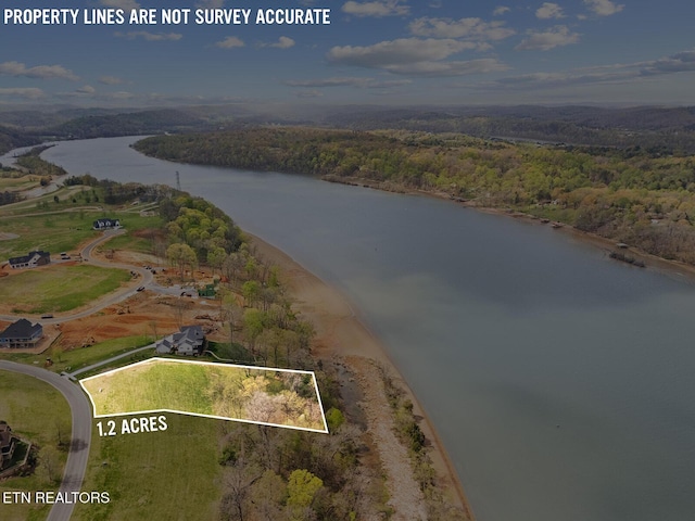 301 River Bank Trl, Loudon, TN 37774