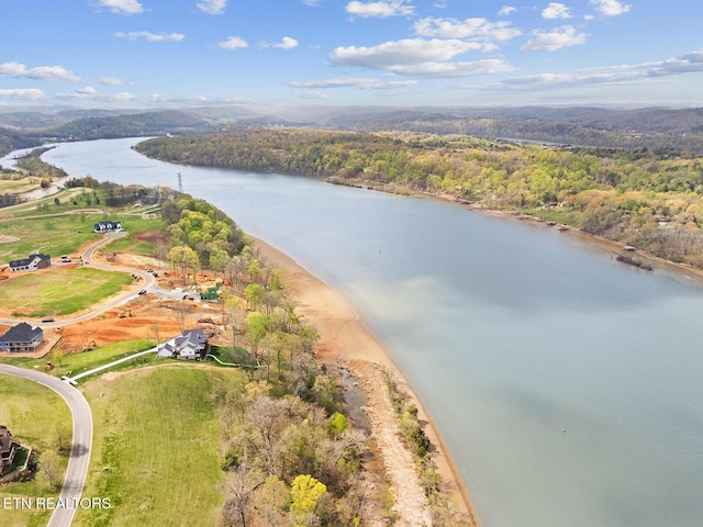 301 River Bank Trl, Loudon, TN 37774