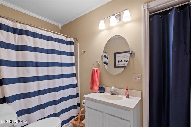 470 Deerfield Lndg Unit 5, Lafollette, TN 37766 - bathroom featuring vanity, curtained shower, ornamental molding, and toilet