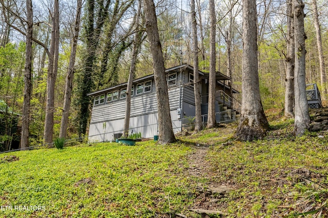 view of outdoor structure