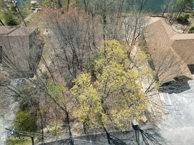 134 Chatham Ln, Crossville, TN 38558