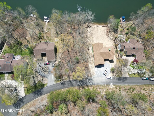 134 Chatham Ln, Crossville, TN 38558