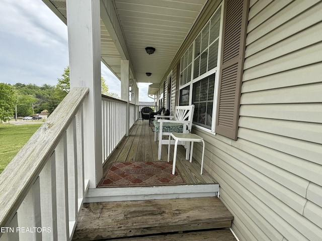 2525 Virgil Rushing Way, Knoxville, TN 37914 - wooden terrace featuring covered porch