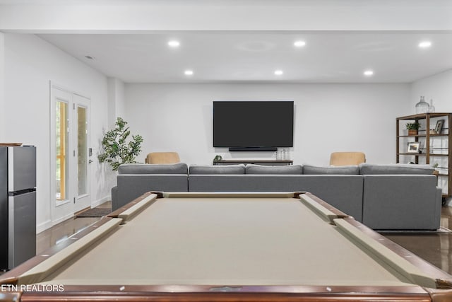 playroom with recessed lighting and pool table