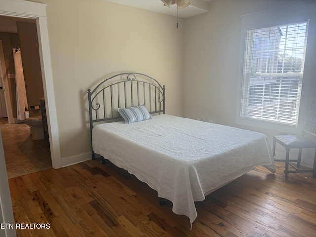 11969 Lakehurst Ln, Knoxville, TN 37934 - bedroom with wood finished floors and baseboards