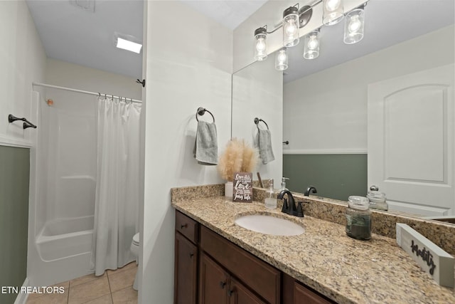 3317 Parrish Hill Ln, Knoxville, TN 37938 - bathroom featuring toilet, vanity, tile patterned floors, and shower / bath combo with shower curtain