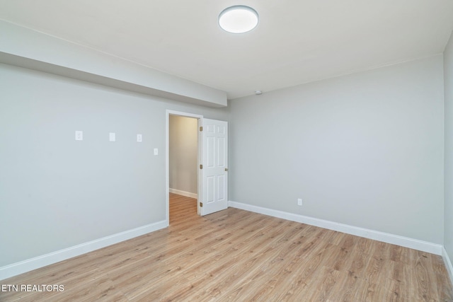 1109 Greywood Dr, Knoxville, TN 37923 - spare room with light wood-style floors and baseboards