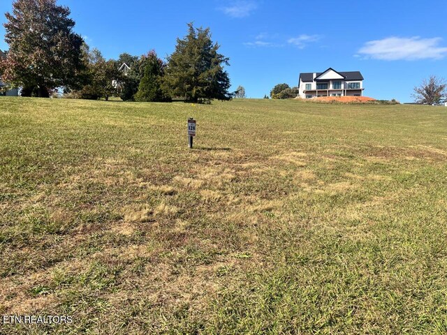 107 Chestnut Ln, Loudon, TN 37774